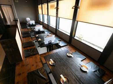 洗練された空間で、食事や会話を心ゆくまで堪能