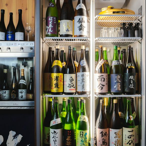 単品飲み放題のみのご利用となります。
＋1,500円で380円の日本酒も飲放題に！
※日本酒飲放題は平日のみ
