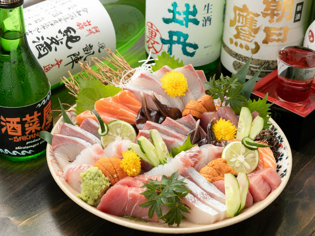 その日の朝に獲れた魚介を食せる『お造り盛り合わせ』