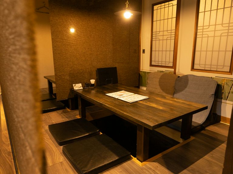 掘り炬燵も完備。足元が冷えることがないのもポイント