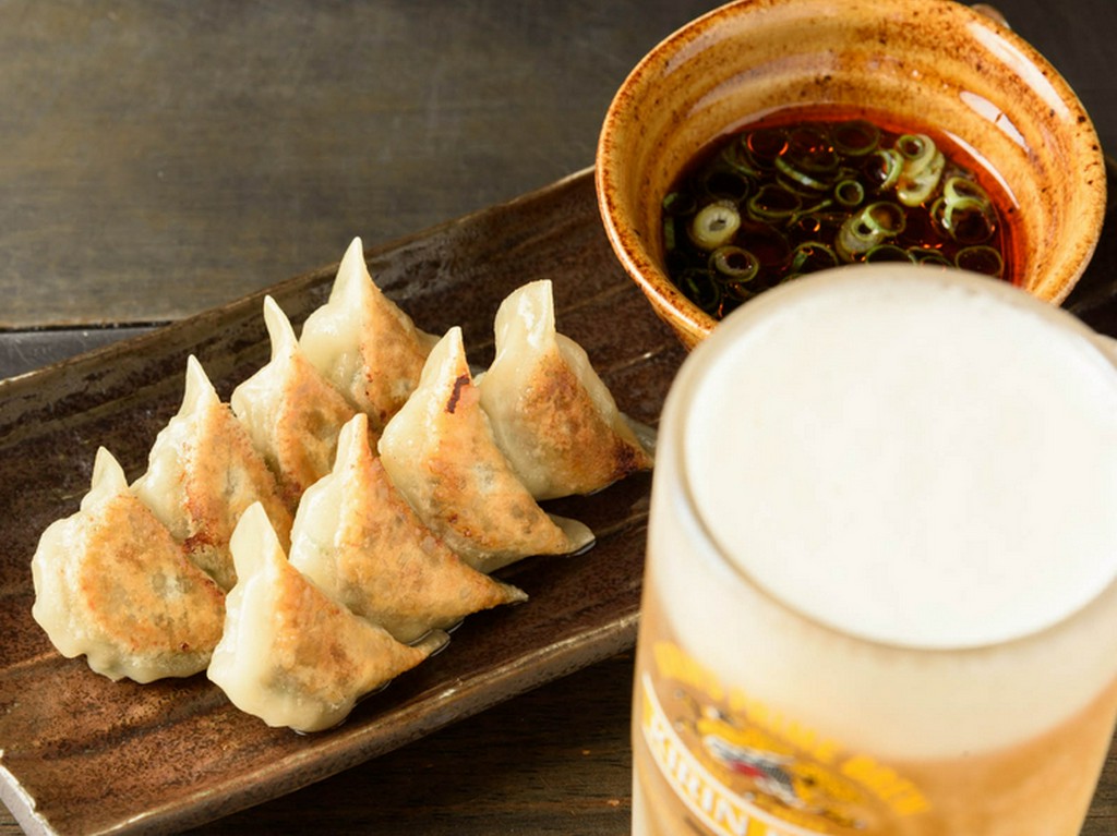 ニラの香りが食欲をそそる『花子特製ニラギョーザ』