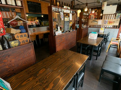 ゆっくり落ち着きながら、まずはお腹を満たして