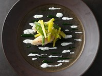 月替わりで旬のお料理をご用意いたします