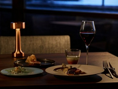 落ち着いた雰囲気の店内は様々なシーンでご利用いただけます。