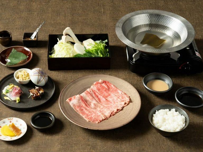 厳選国産黒毛和牛のしゃぶしゃぶ