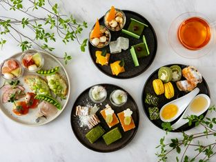 Dining Bar & Restaurant Crossfield with TERRACELOUNGE