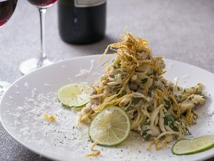 Dining Bar & Restaurant Crossfield with TERRACELOUNGE