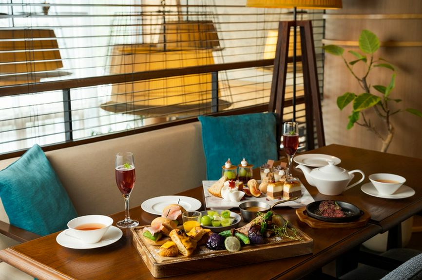 アルコールフリードリンク付き「肉×ナイトアフタヌーンティー」