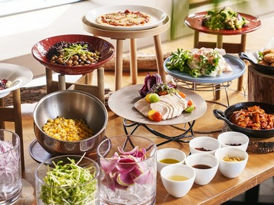 【ランチブッフェ】選べるメインディッシュ！美容と健康にこだわった長崎地野菜ブッフェ