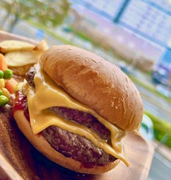 ダブルチーズバーガー