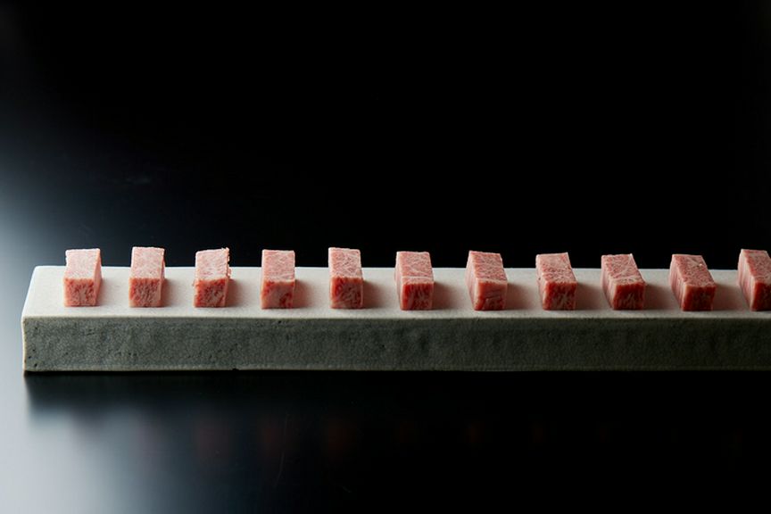 思わず「うっとり」してしまう程のおいしさ『＜栄限定＞飛騨牛「最とび」肉厚　極上カルビ』