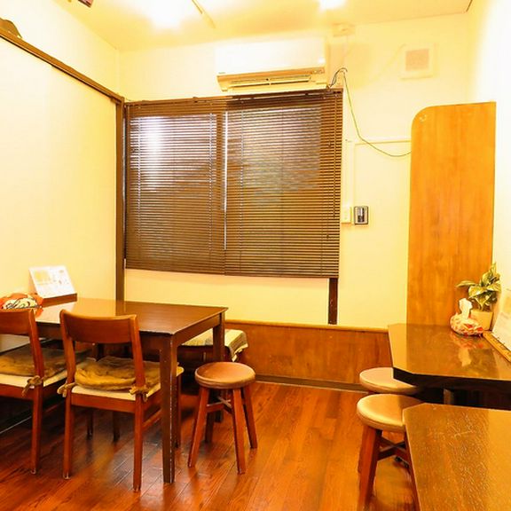 ごゆっくりくつろいで美味しいクレープでカフェタイムに