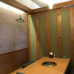 半個室テーブル席