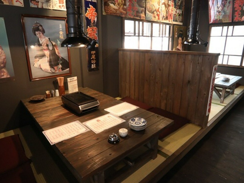 レトロな雰囲気が漂う店内です！