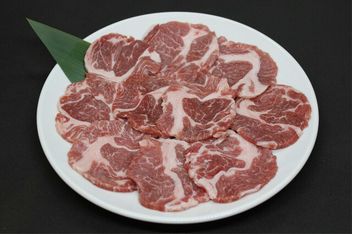 炭烤成吉思汗羊蹄山