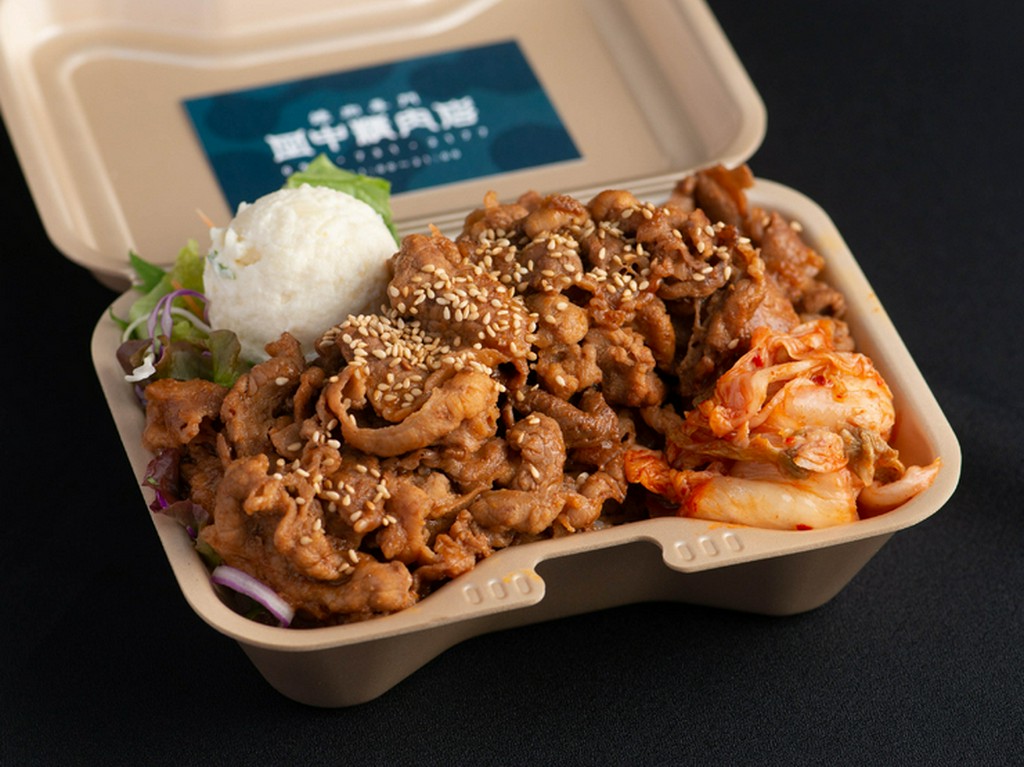 予約必須。お腹も心も満たされる、人気のワンコイン弁当