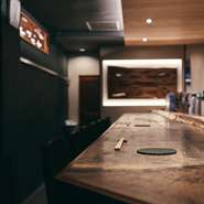 誕生日や記念日など、おいしい料理とともにお祝いしませんか。季節感溢れるコース料理は、二人の思い出に華を添えてくれます。特別な日はもちろん、いつものデートでおいしいものが食べたくなった時にもオススメ。