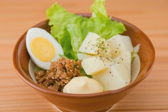 『串焼肉屋のポテトサラダ』