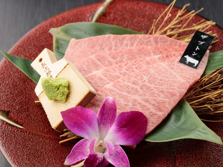 「くらした」の下に位置する、ロースの稀少部位『ザブトン』