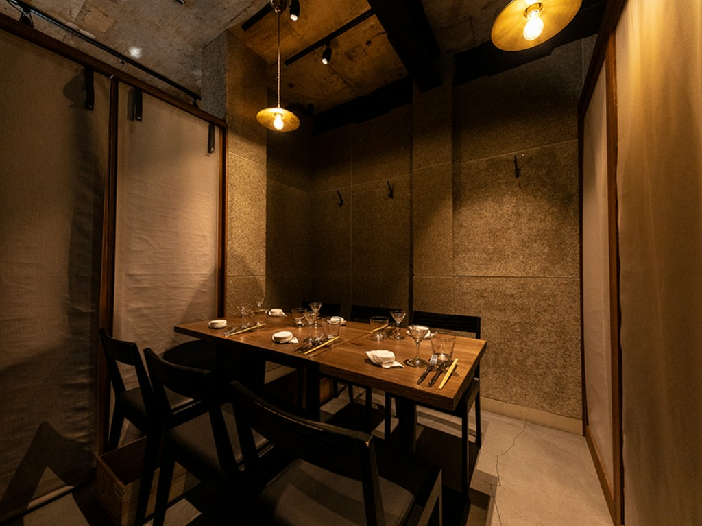 大人の女子会を演出する上質な空間