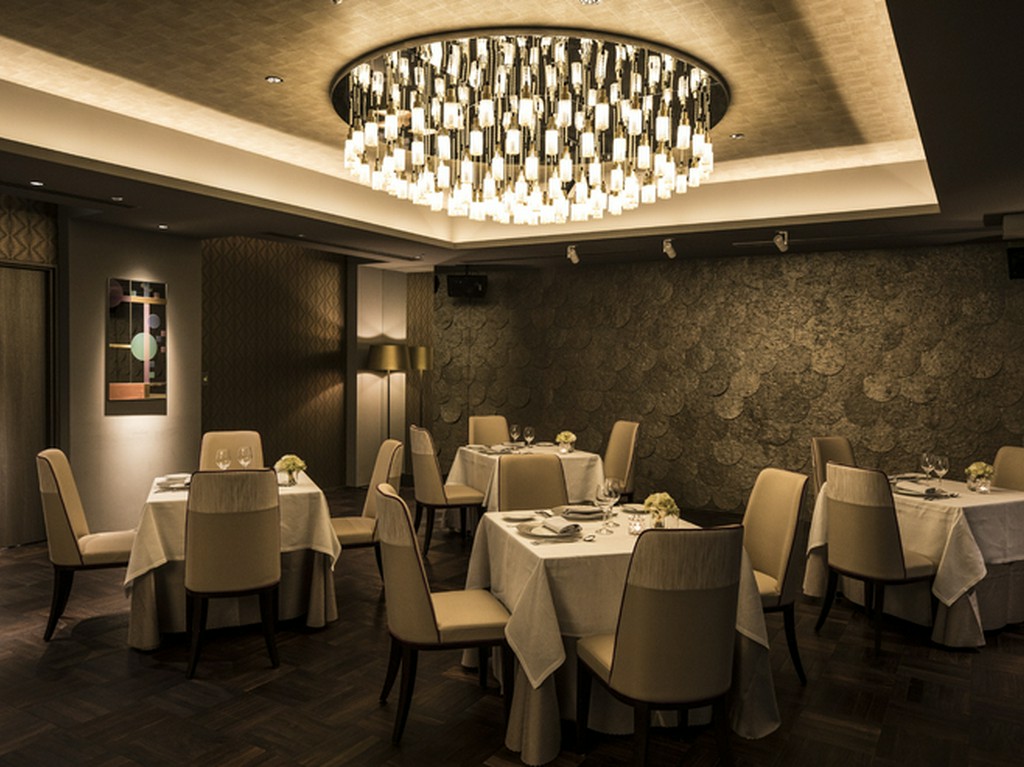 デート中の大切な時間にも