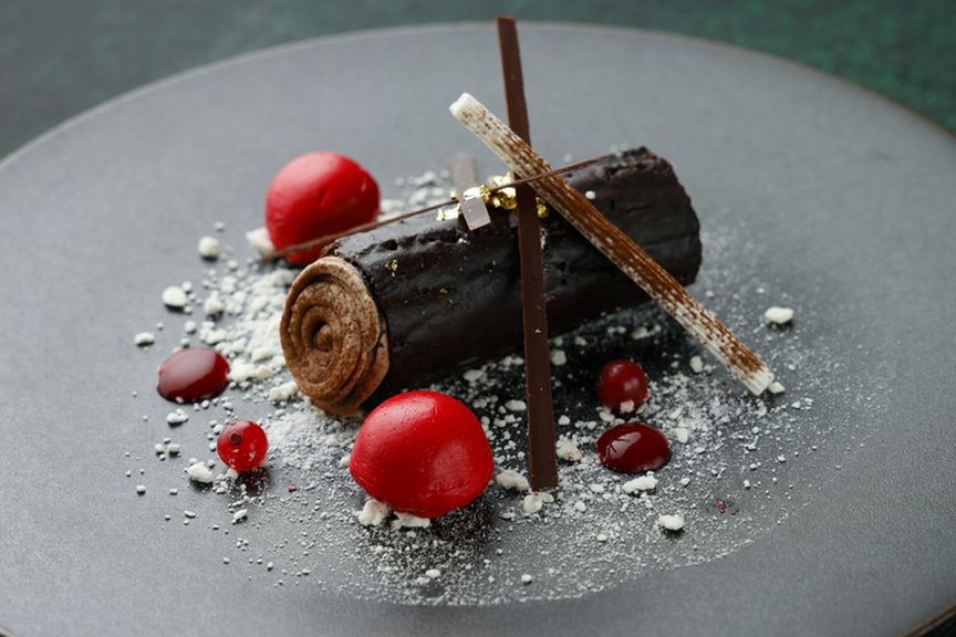 ホワイトクリスマスを連想させる『ブッシュドノエル』