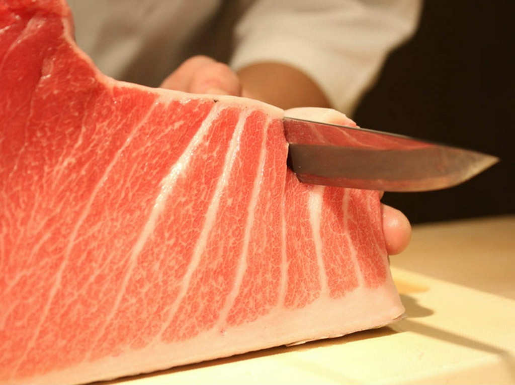 提供される極上の品々には感動すら覚えます