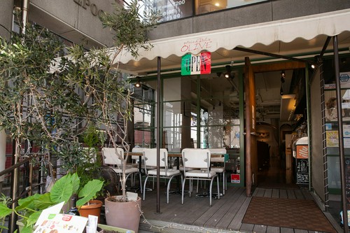 テラス席をご用意