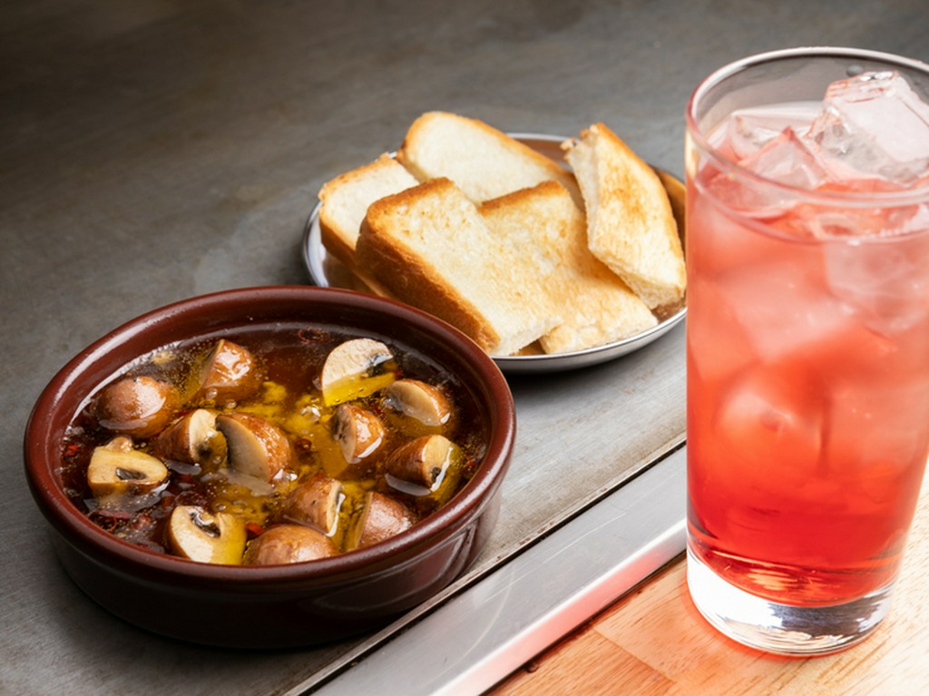 マッシュルームとオリーブオイルの旨み満載『さめないアヒージョ　マッシュルーム』