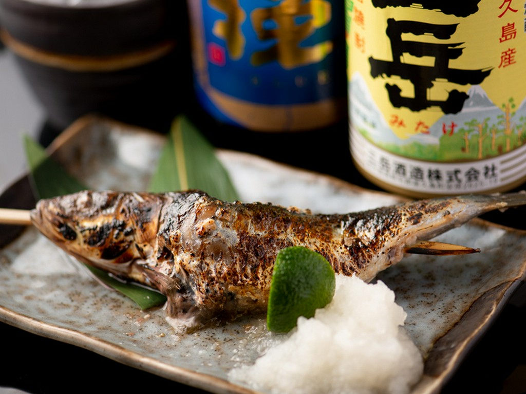 焼酎や日本酒にぴったり。脂のり抜群の「大トロ鰯」