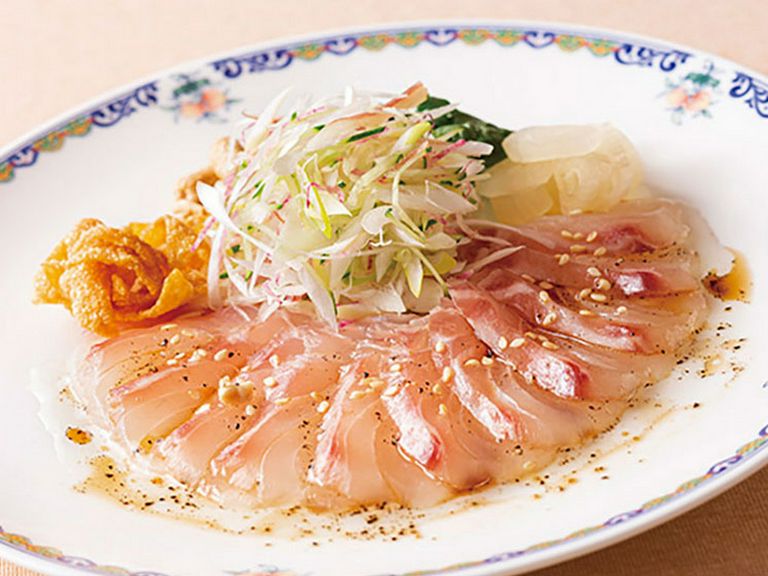 鮮魚の広東式刺身 アマニ油和え