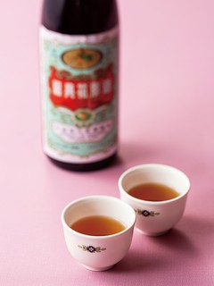 乾杯酒のほか、紹興酒も楽しめるフリードリンク付き！