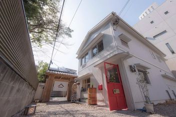 코모에스