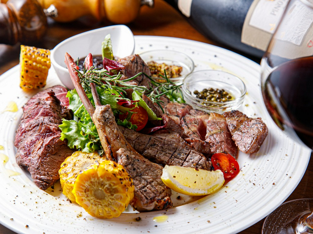 肉盛りプレート