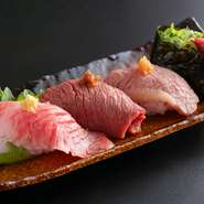 大人気！！極雌萬野和牛の肉寿司は桜色のシャリとの相性が抜群のハーモニーです。