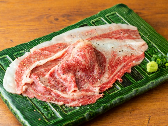 新宿三丁目肉寿司 新宿三丁目 鮨 寿司 のグルメ情報 ヒトサラ 新宿三丁目肉寿司 新宿三丁目 鮨 寿司 のグルメ情報 ヒトサラ