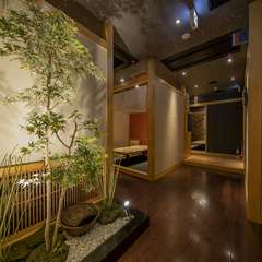 自然の美しさも感じられる店内