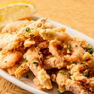 黒胡椒まみれ小エビのフリット