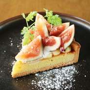 旬のフルーツタルト