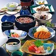 ※掲載メニューが店舗と異なる場合がありますのでご了承下さい。