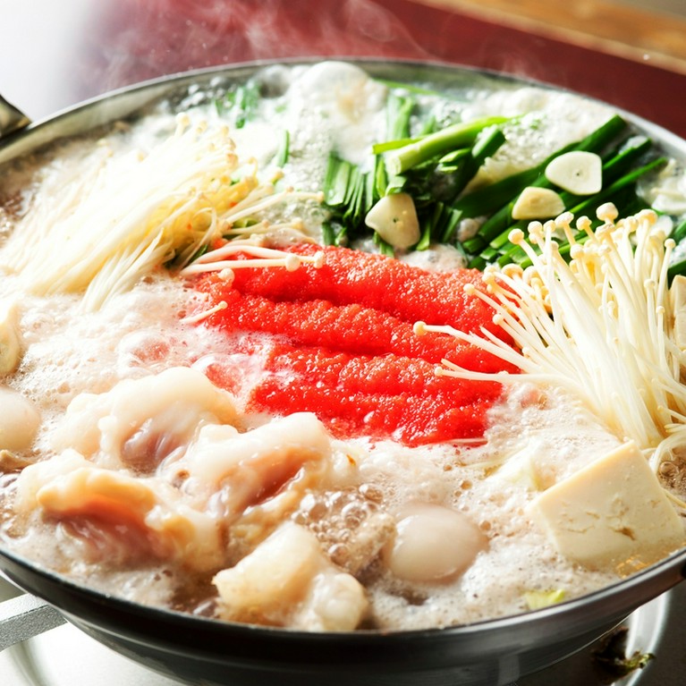 昆布とフルーツのスープが決め手『明太子 もつ鍋』