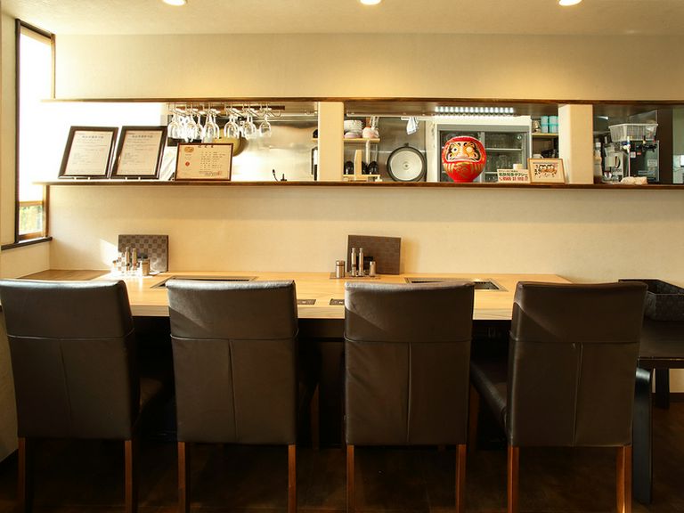 カウンター席