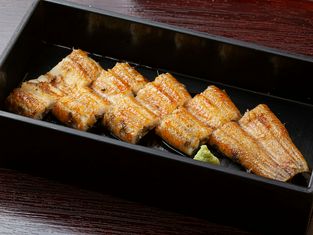 鳗鱼盖饭三吃 名古屋备长 东京晴空塔城晴空街道店