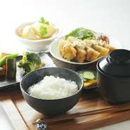 お一人様でもふらりと立ち寄れる