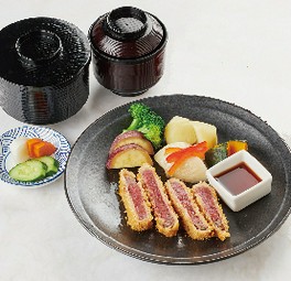 肉厚やわらかビフカツ御膳