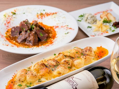 特別な記念日にこだわりの料理とワインを