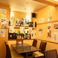 旬の食材にこだわったおいしい料理をいただきながら、会話が弾みます。温かな接客と落ち着いた雰囲気が、リラックスした時間を提供。ビジネスにふさわしい品位を感じさせます。