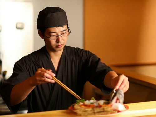 こつこつと修業を重ねた料理の腕前でおもてなし