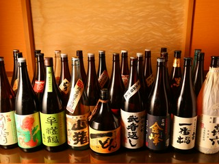 日本酒も焼酎もどちらも楽しめます。