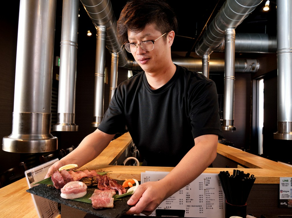 「初めての人でも気軽に立ち寄れる店にしたい」と話す砂田氏